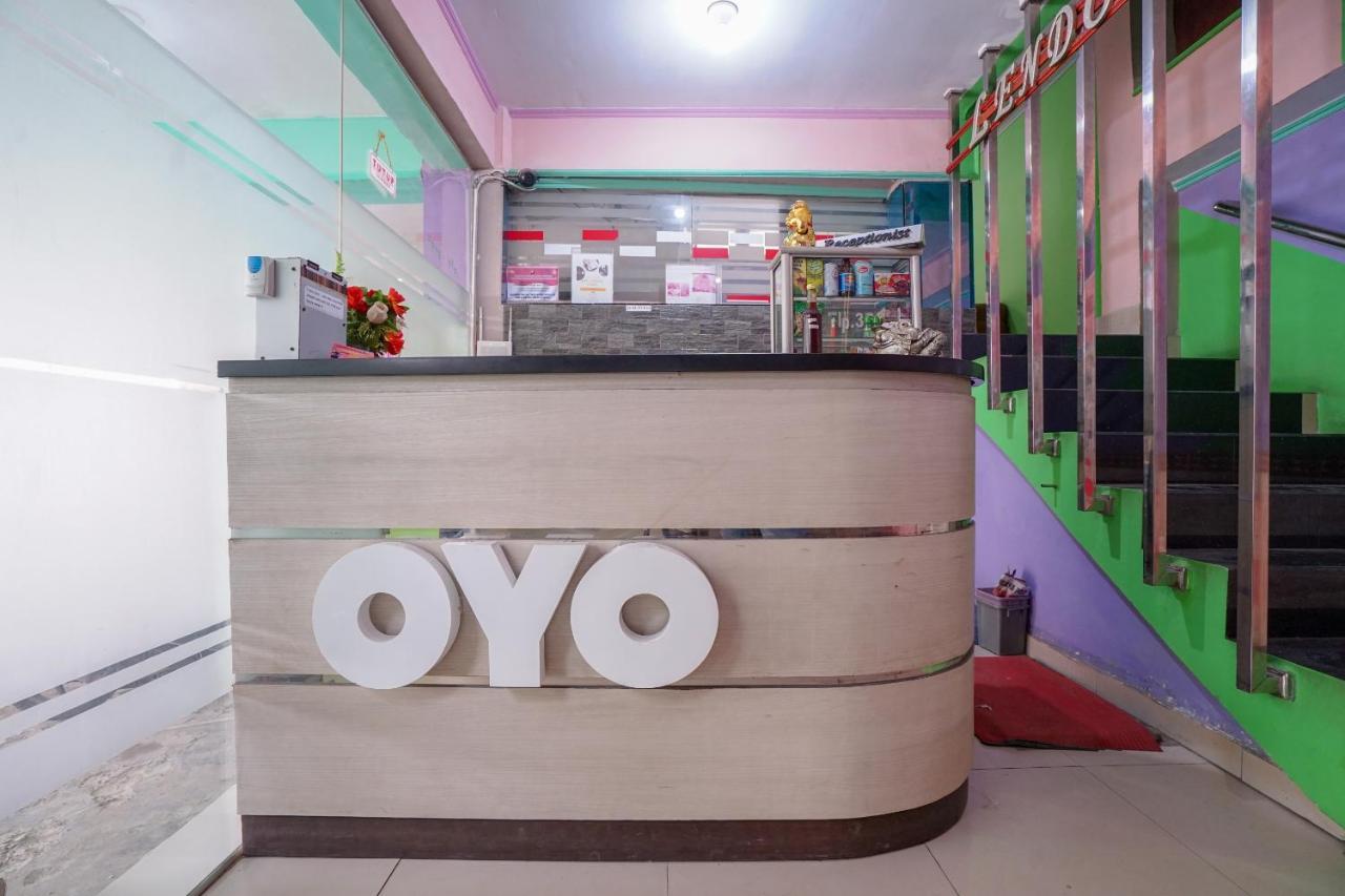 Oyo 1495 Hotel Lendosis Palembang Kültér fotó